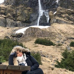 Meet your Posher, Jillian